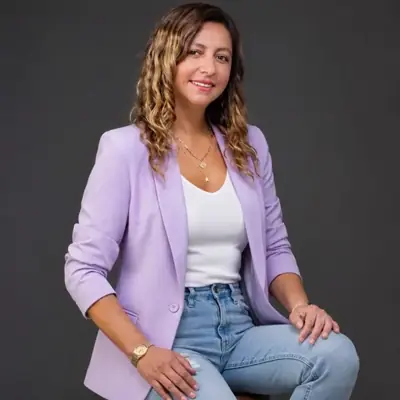 Testimonio de ELAYNE SUÁREZ